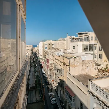 Cosmopolitan Apartmán